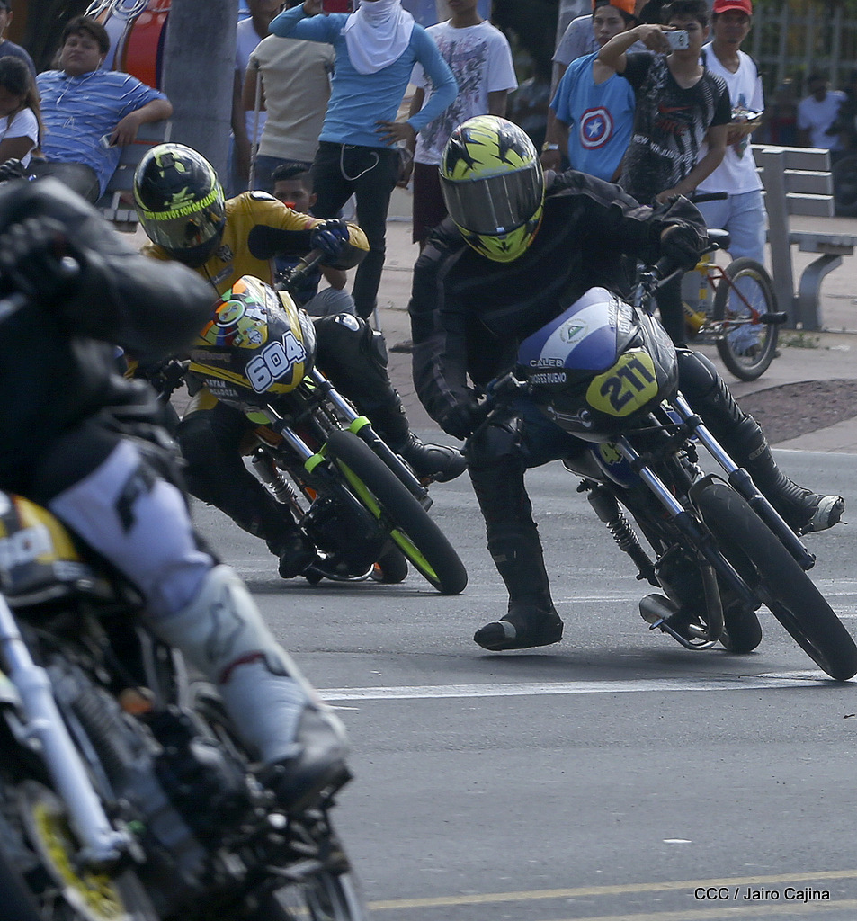 motos